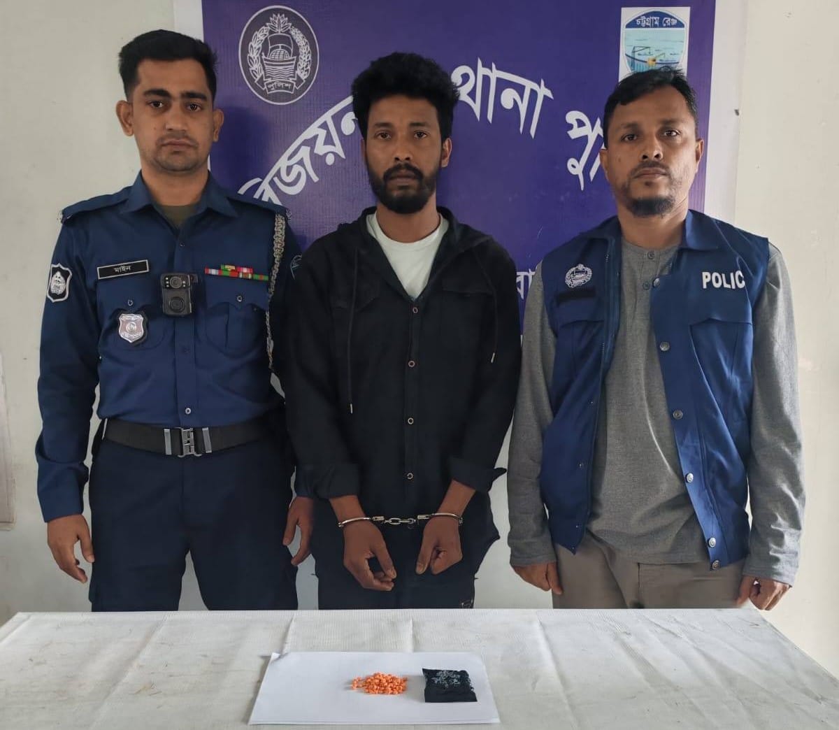 বিজয়নগরে পুলিশের টানা অভিযানে ১১৮০ ইয়াবা ও ৪ কেজি গাঁজা উদ্ধার, গ্রেফতার ৫