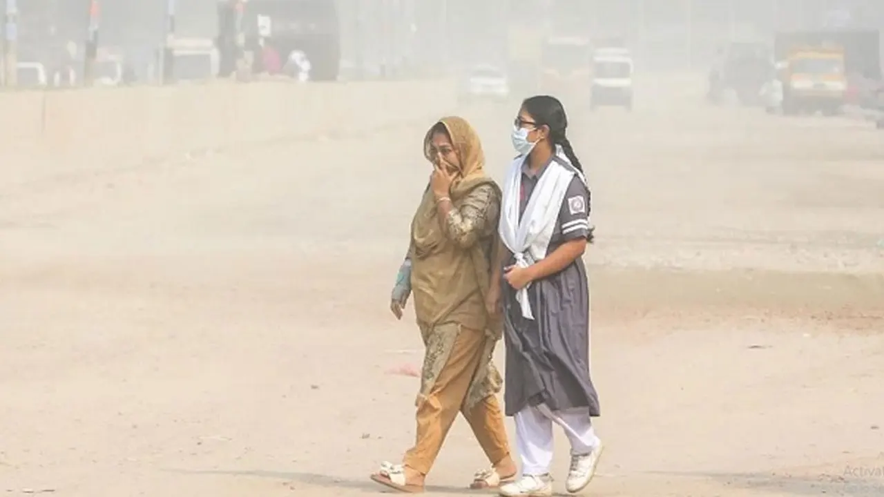 টানা বৃষ্টিতেও ‘অস্বাস্থ্যকর ঢাকার বাতাস