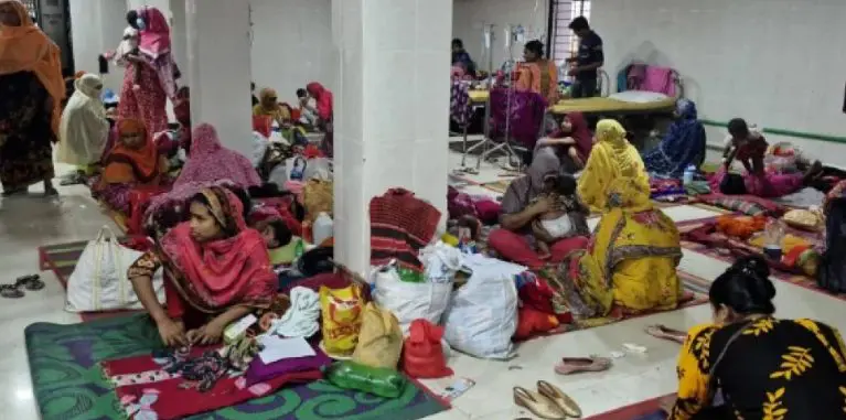 দেশে বাড়ছে হাম পরিস্থিতি ২৪ ঘণ্টায় আরও ৮ শিশুর মৃত্যু হাসপাতালে ভর্তি ৮১১