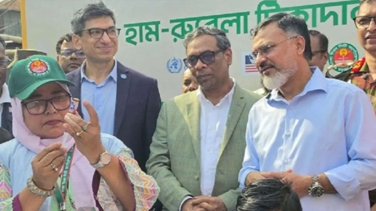 রাজধানীতে হাম রুবেলা টিকাদান ক্যাম্পেইন উদ্বোধন স্বাস্থ্য প্রতিমন্ত্রীর