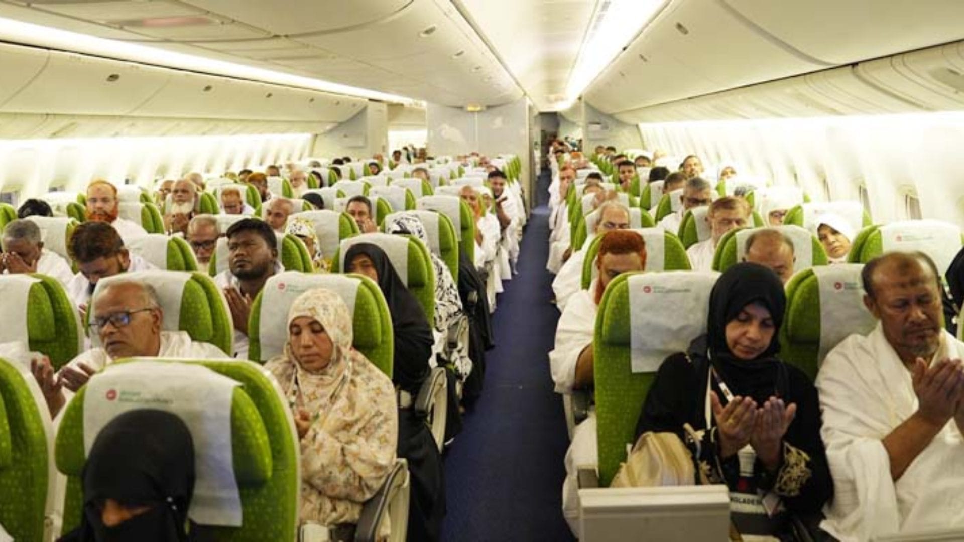 সৌদি আরবে পৌঁছালেন ৪৪৫৭ জন বাংলাদেশি হজযাত্রী