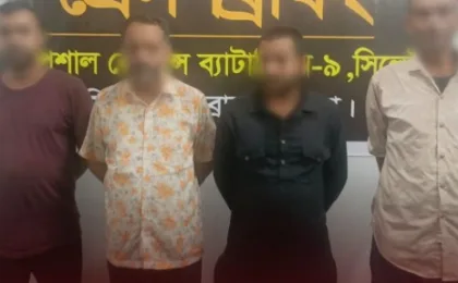 ব্রাহ্মণবাড়িয়া কাজীপাড়ায় অনলাইন জুয়ার আসরে অভিযান, গ্রেপ্তার ৪
