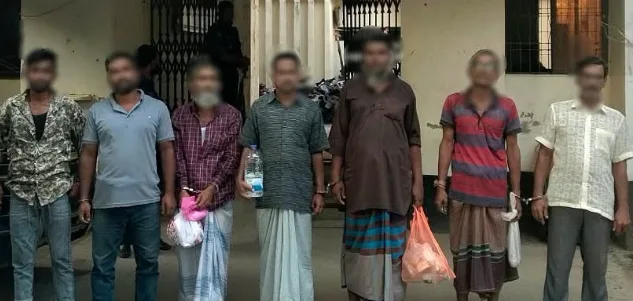 কিশোরগঞ্জে পুলিশের বিশেষ অভিযান, গ্রেপ্তার ৩০