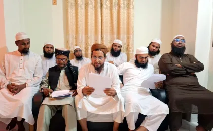 নবীকে নিয়ে কটূক্তির মামলা নিয়ে "বিভ্রান্তি" বাদীর সংবাদ সম্মেলন
