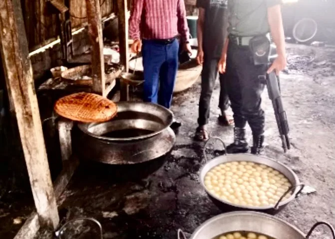 গোপালগঞ্জ ভ্রাম্যমান আদালতে দোকান মালিককে জরিমানা