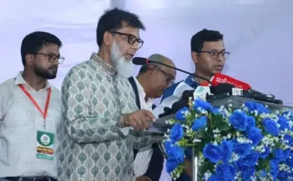 সরকারের ত্রুটি-বিচ্যুতিও গণমাধ্যমকে তুলে ধরতে হবে: প্রতিমন্ত্রী হাবিবুর রশিদ