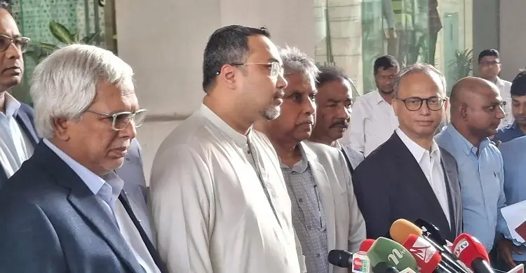 গ্যাস ও বিদ্যুৎ সংকট নিরসনে ৫টি এলএনজি টার্মিনাল ও ৩০০ কূপ খননের উদ্যোগ