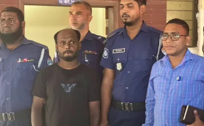 ব্রাহ্মণবাড়িয়া স্টেশনে টিকিট কালোবাজারি কালু আটক, ৩ মাসের কারাদণ্ড