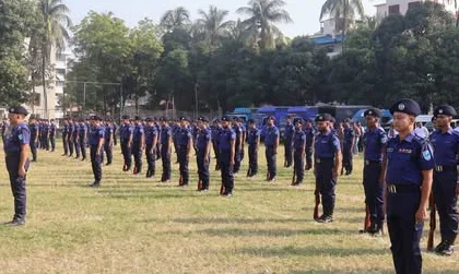 ঢাকা জেলা পুলিশের মাস্টার প্যারেড ও কল্যাণ সভা অনুষ্ঠিত, পুরস্কৃত সদস্যরা
