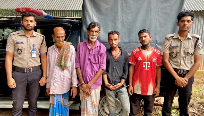 বিজয়নগরে ১৯০ গ্রাম গাঁজাসহ চারজন গ্রেপ্তার