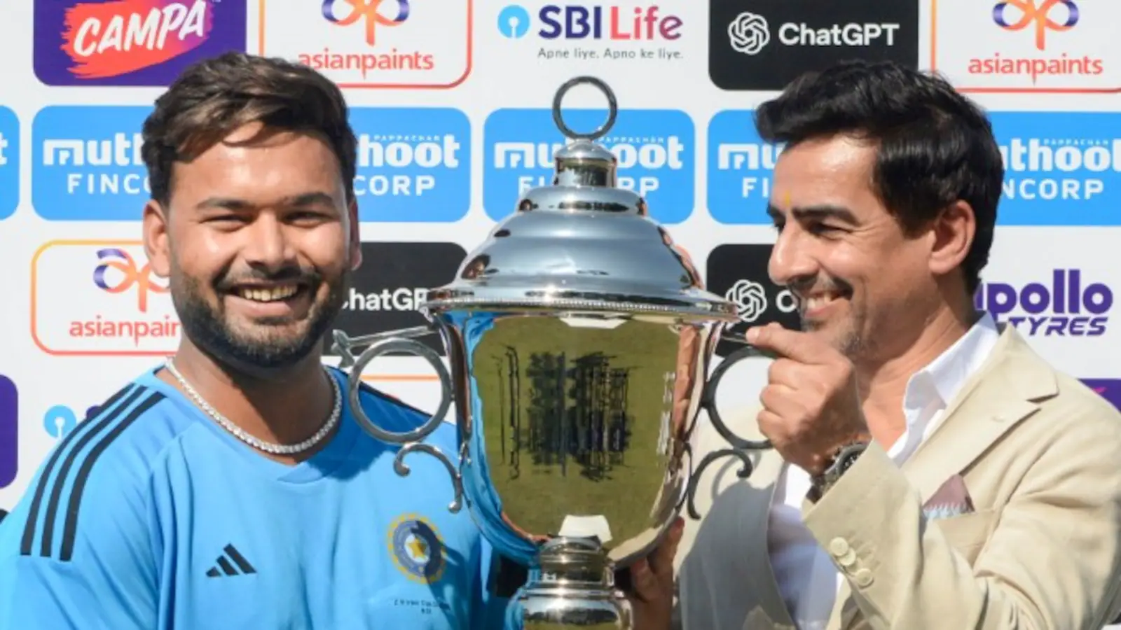 nf1ugm84_rishabh-pant-irani-cup_625x300_04_October_26