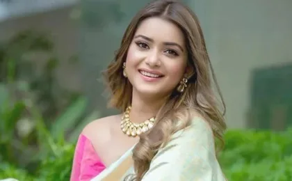 তানজিন তিশাকে আইনি নোটিশ, অভিযোগ আপত্তিকর ছবি প্রকাশের