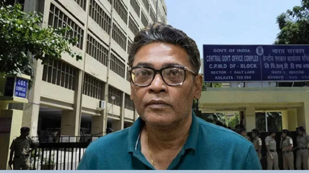 দুর্গাপূজার পাস-কাণ্ডে গ্রেপ্তার সাবেক মন্ত্রী ইন্দ্রনীল সেন